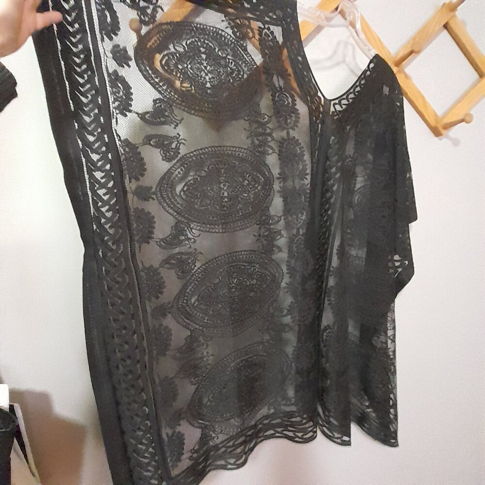 Colornival Swimwear Beach Pool Cover Up Poncho Black V Neck Lace Floral Paisley - Picture 12 of 13